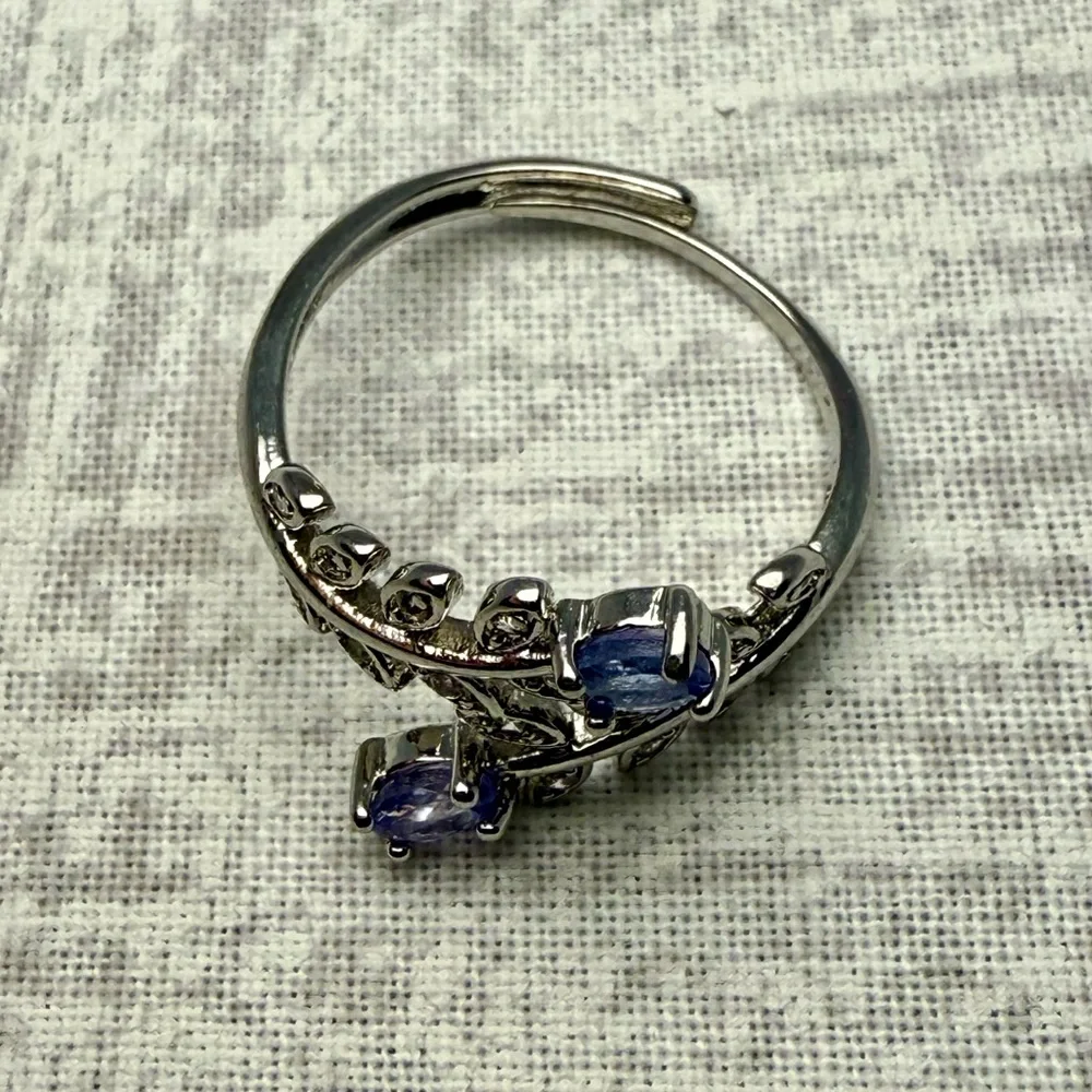 NWT Silver-Plated Tanzanite Leaf Ring, Adjustable - Picture 4 of 4